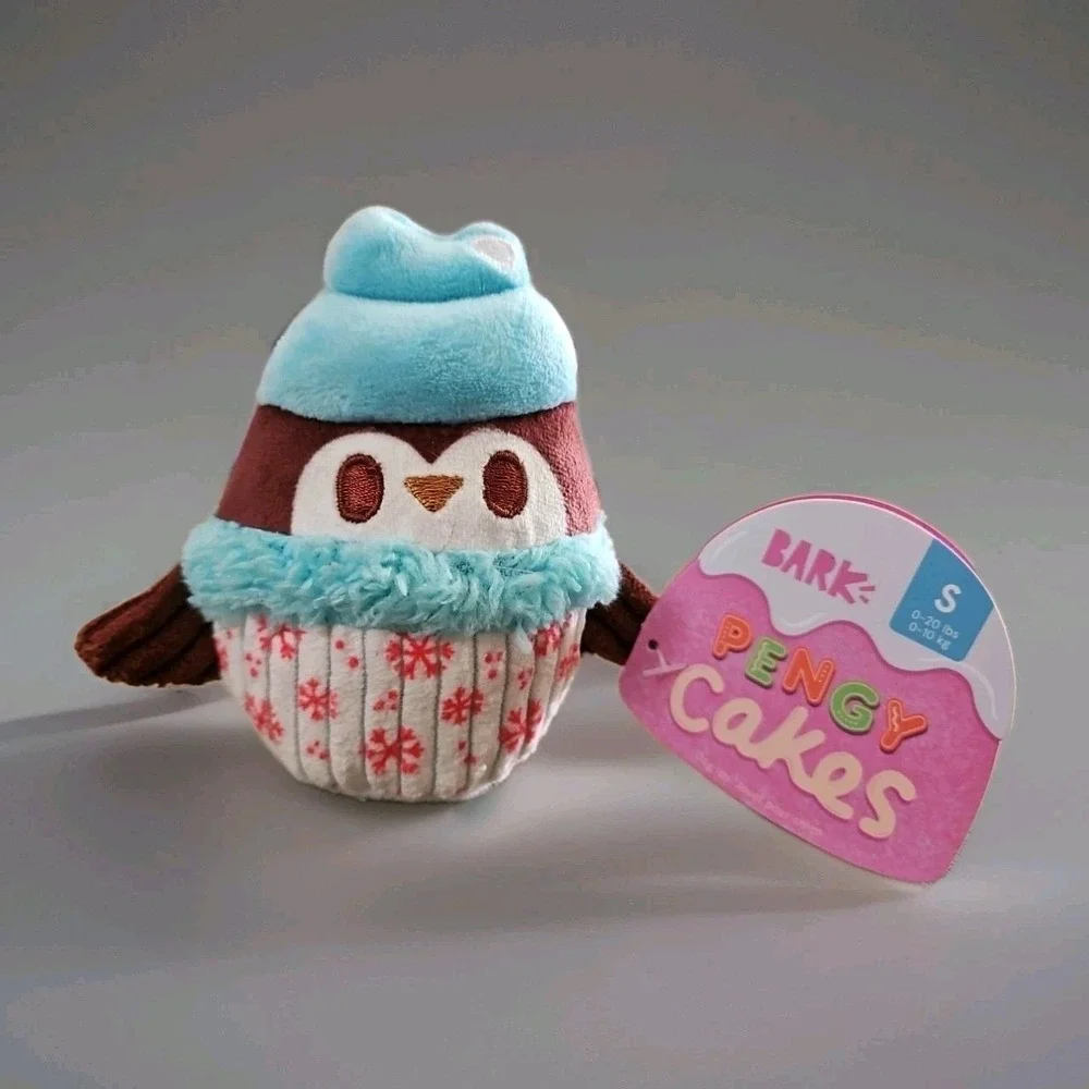 Bark Box Pengy Cakes S Dog Toy Squeaker Crazy Crinkle  NEW 0-20 Pounds
